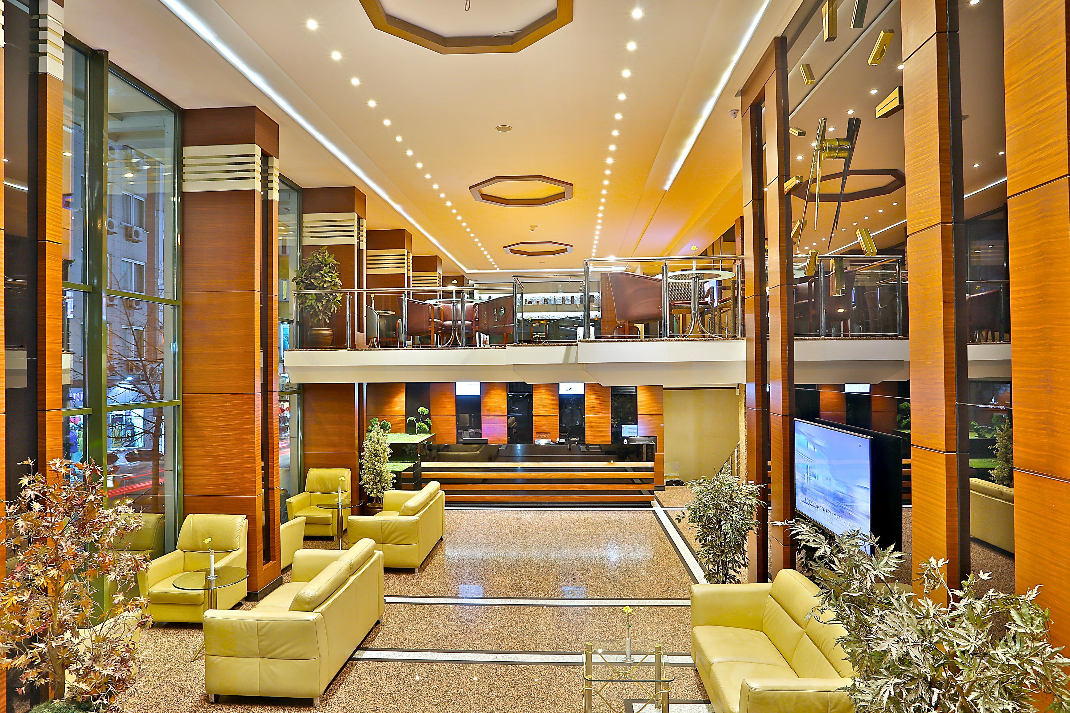 Grand Madrid Hotel Istanboel Buitenkant foto