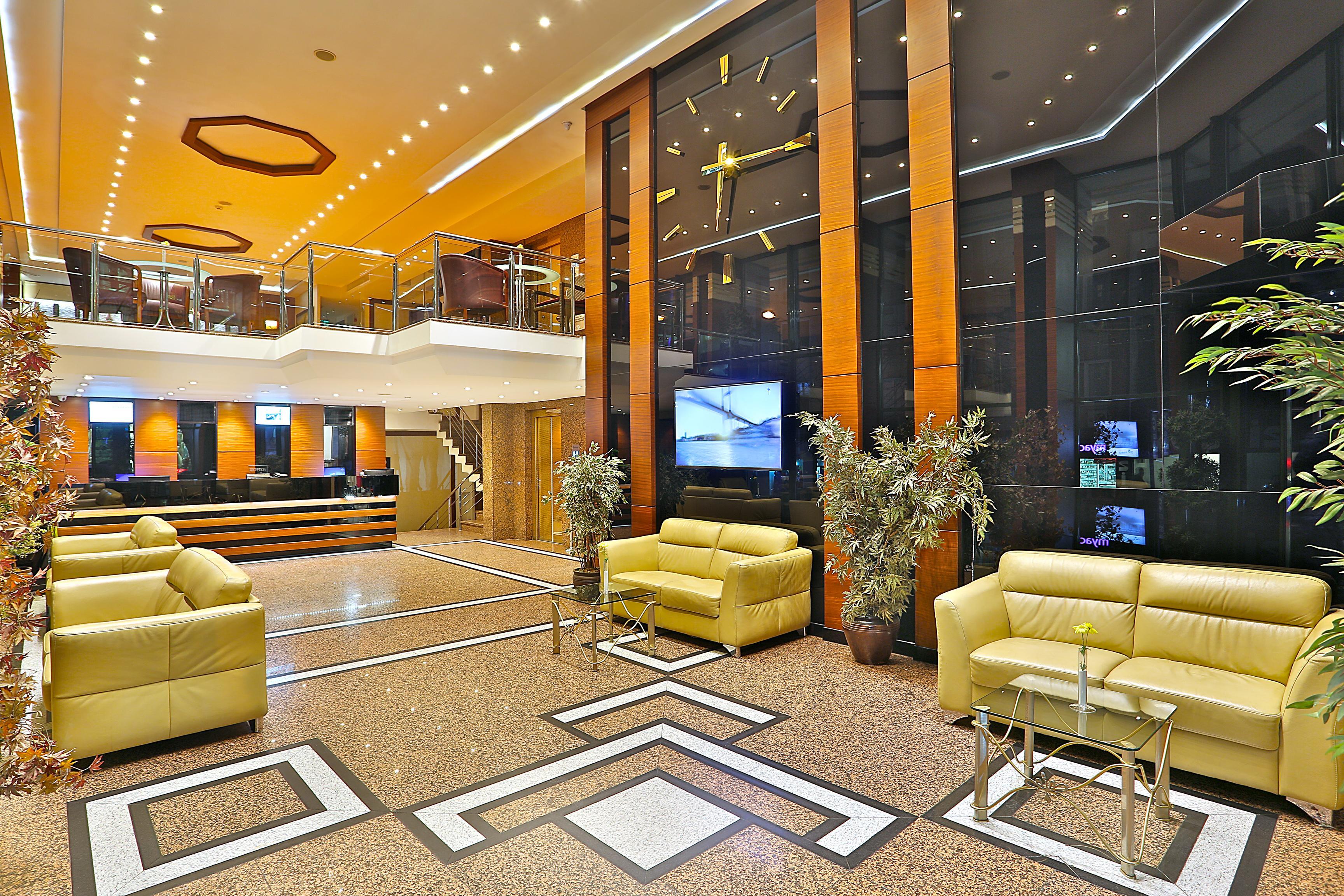 Grand Madrid Hotel Istanboel Buitenkant foto
