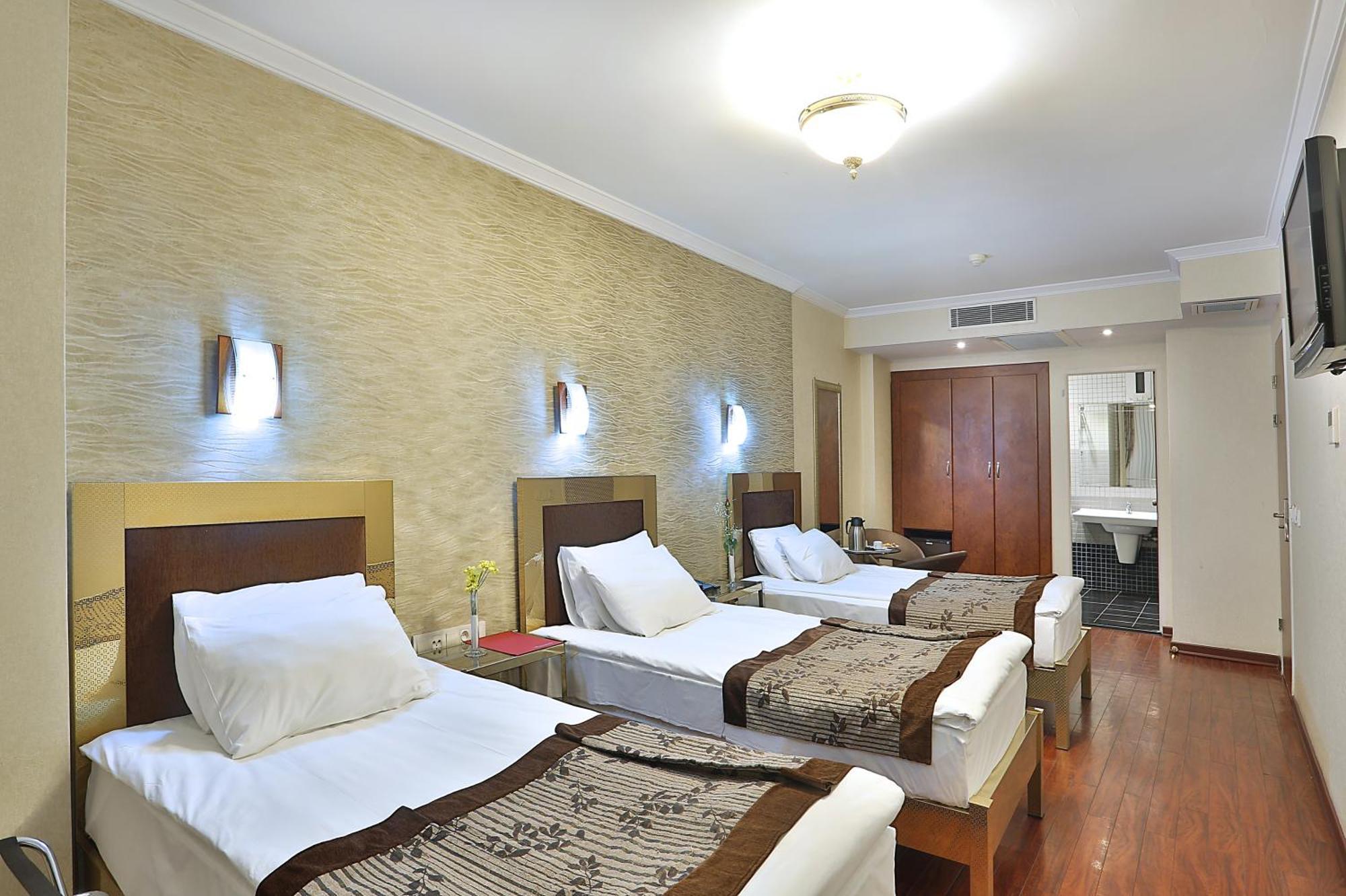 Grand Madrid Hotel Istanboel Kamer foto