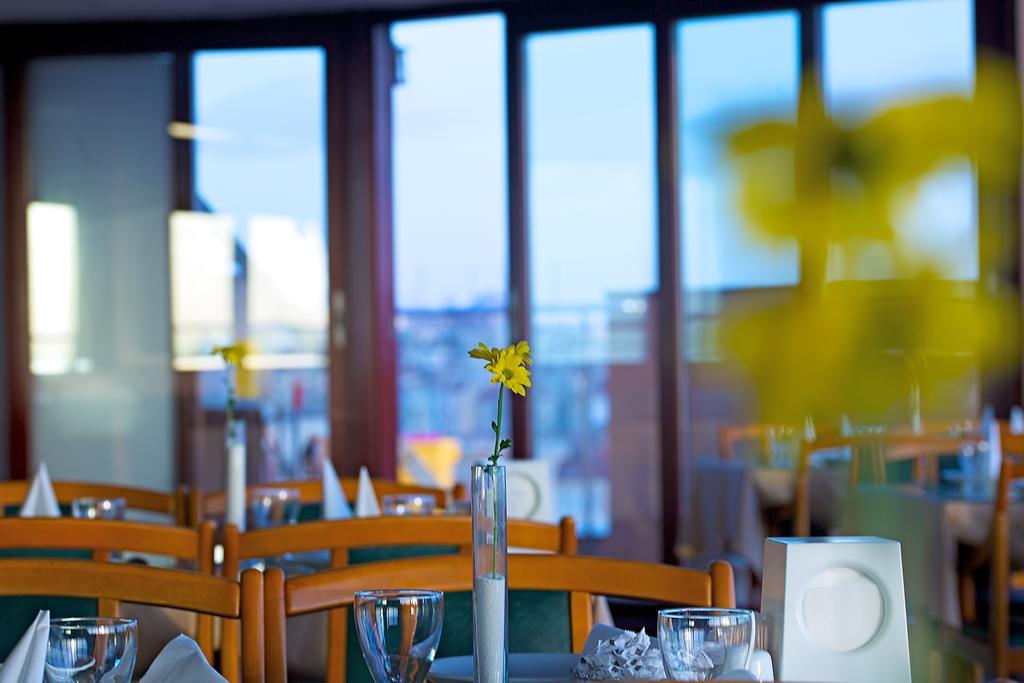 Grand Madrid Hotel Istanboel Buitenkant foto