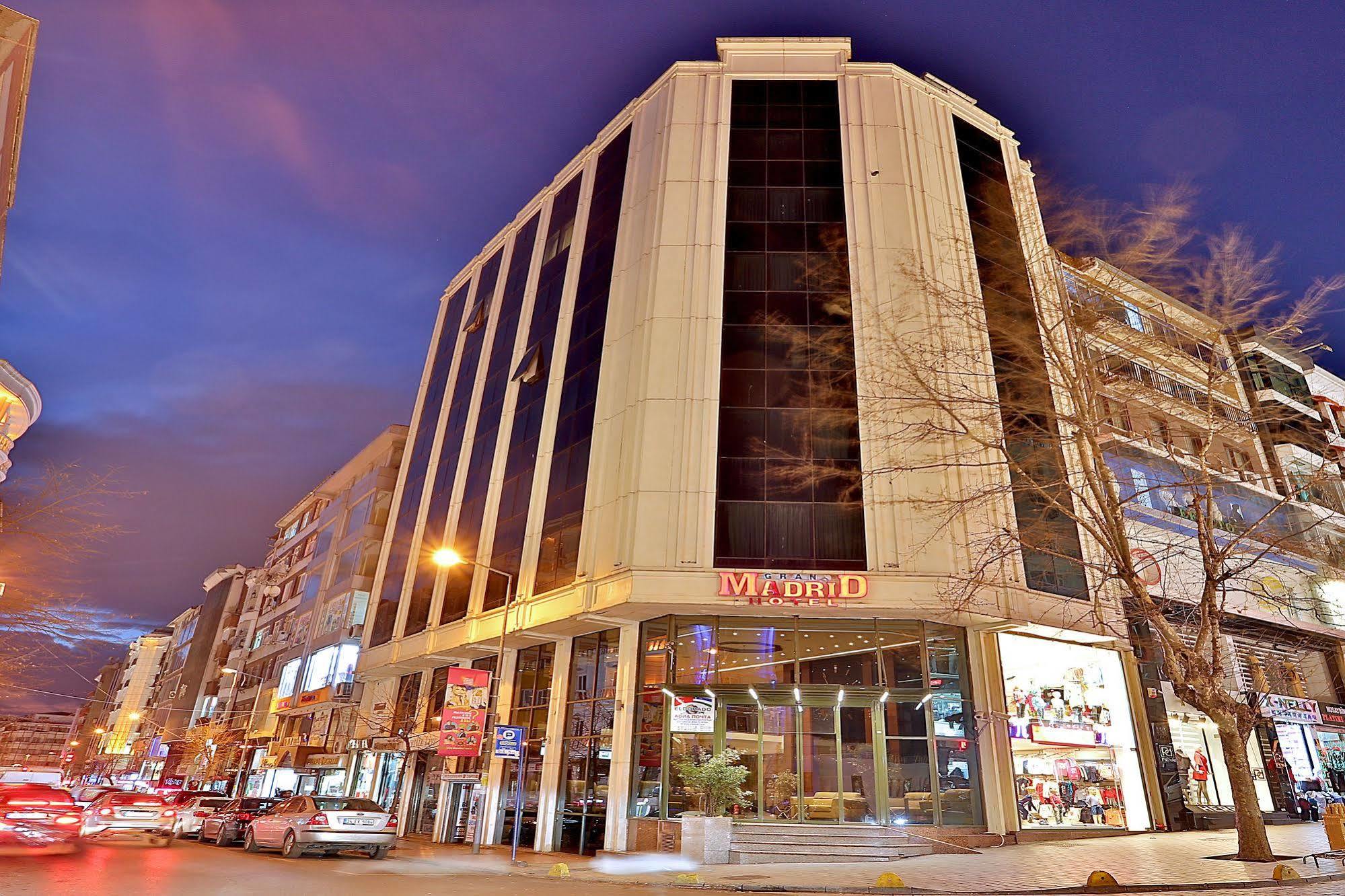 Grand Madrid Hotel Istanboel Buitenkant foto